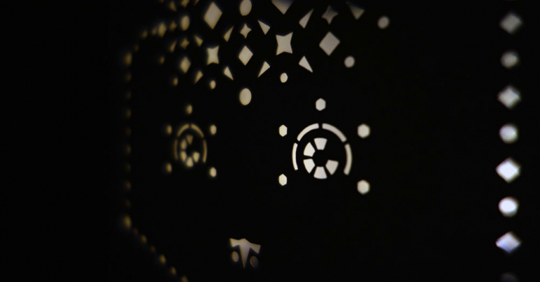 Romain Belotti - Graphiste à Lyon A shiny new year       Papeterie